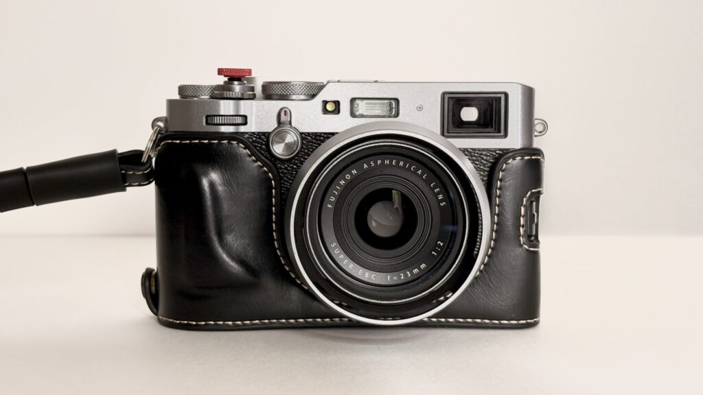 フジフイルムX100Fは今でも買う価値がある？所有欲と実用性を徹底